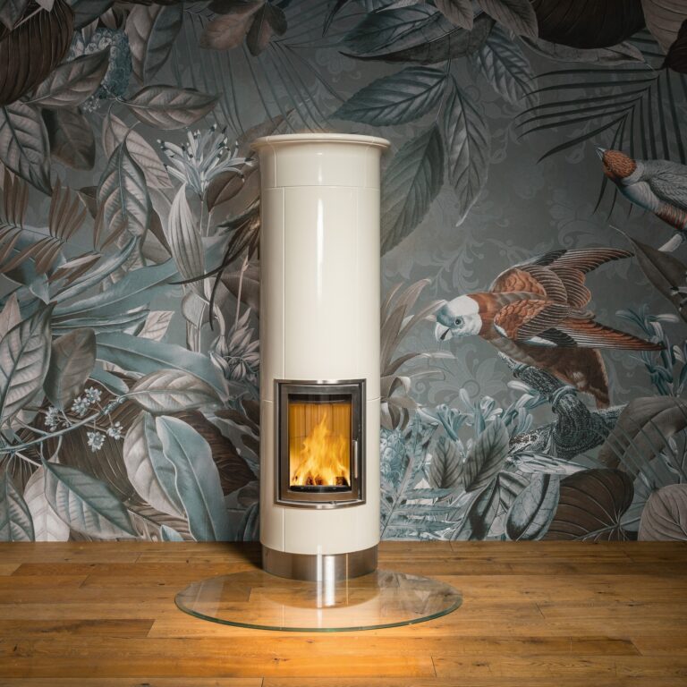 Hordozható cserépkályhák és kerámiatrendek – mit mutatott a Sommerhuber standja?