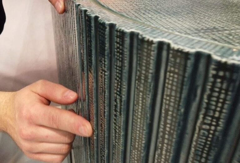 A csempék felülete is kommunikál